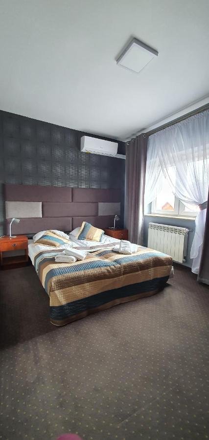 Hotel Bursztynowy Jozefow na Wisla Eksteriør bilde
