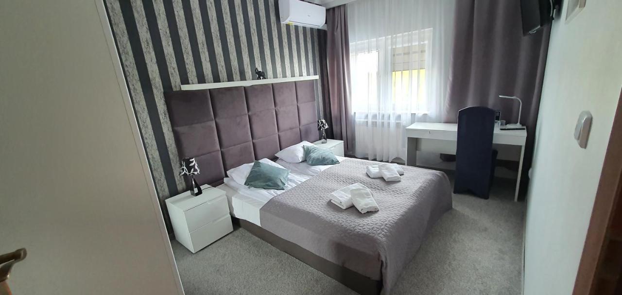 Hotel Bursztynowy Jozefow na Wisla Eksteriør bilde