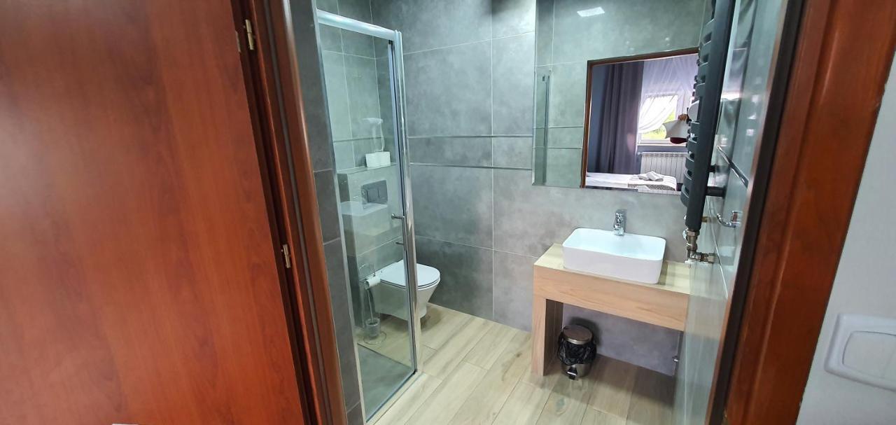 Hotel Bursztynowy Jozefow na Wisla Eksteriør bilde