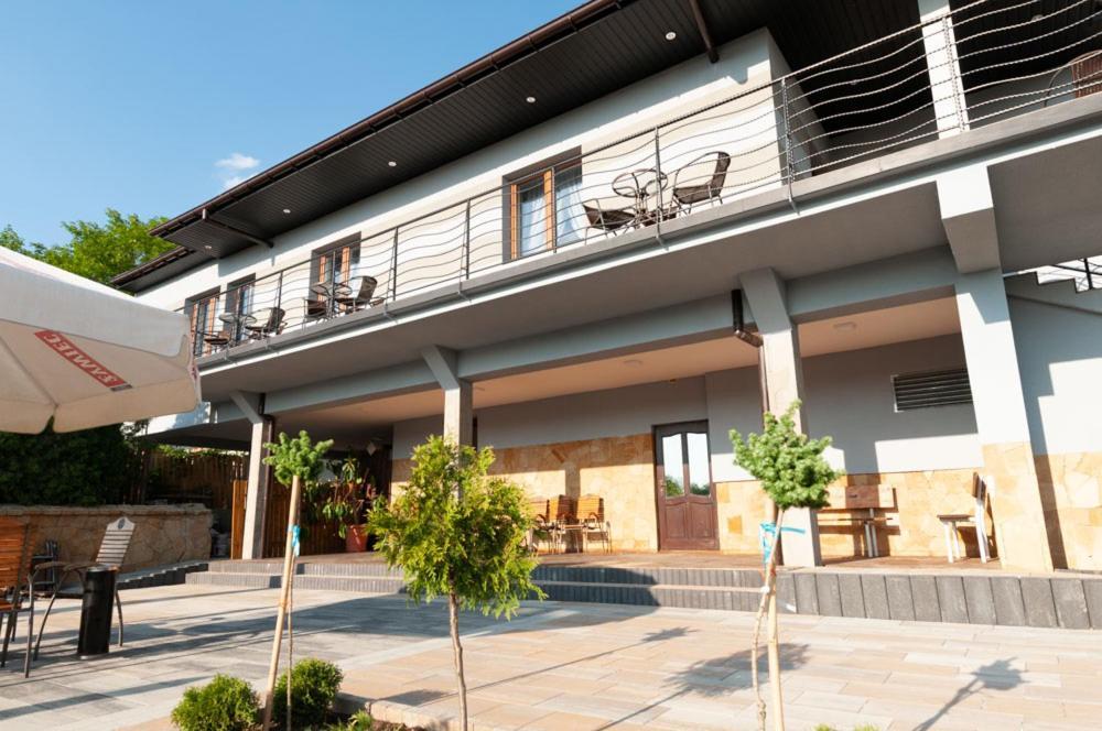 Hotel Bursztynowy Jozefow na Wisla Eksteriør bilde